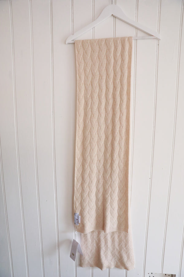 plait Knit Scarf Cream