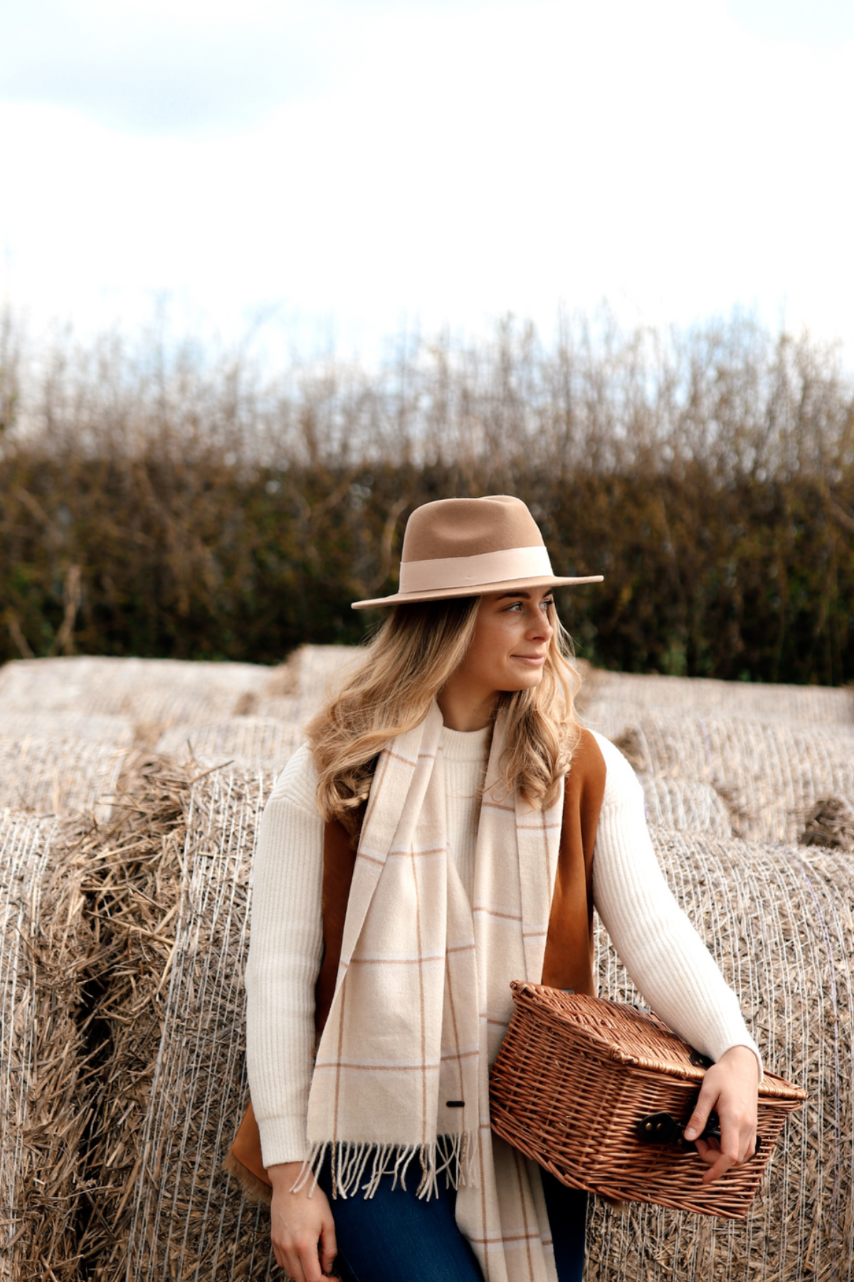 Tartan Cream Wool Scarf